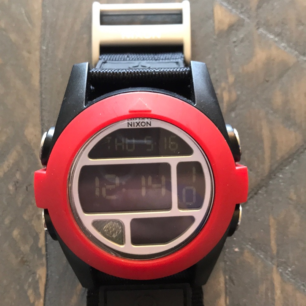 Nixon Watch